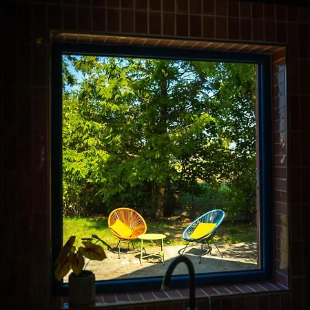 New - Dicht Bij De Zee En Brugge De Haan